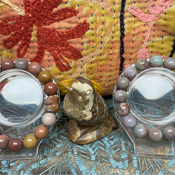 The Birdhouse Set: Kantha Pouch,Alashan Bracelets with Chickadee & Owl, Crow - Picture 7 of 7